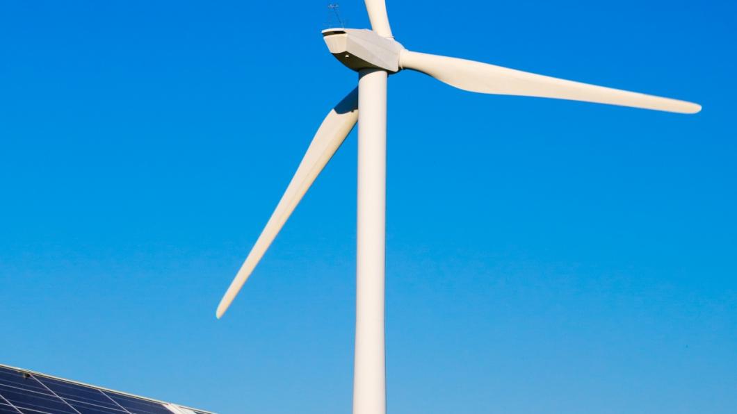 renewable-energy-14439807629PS.jpg