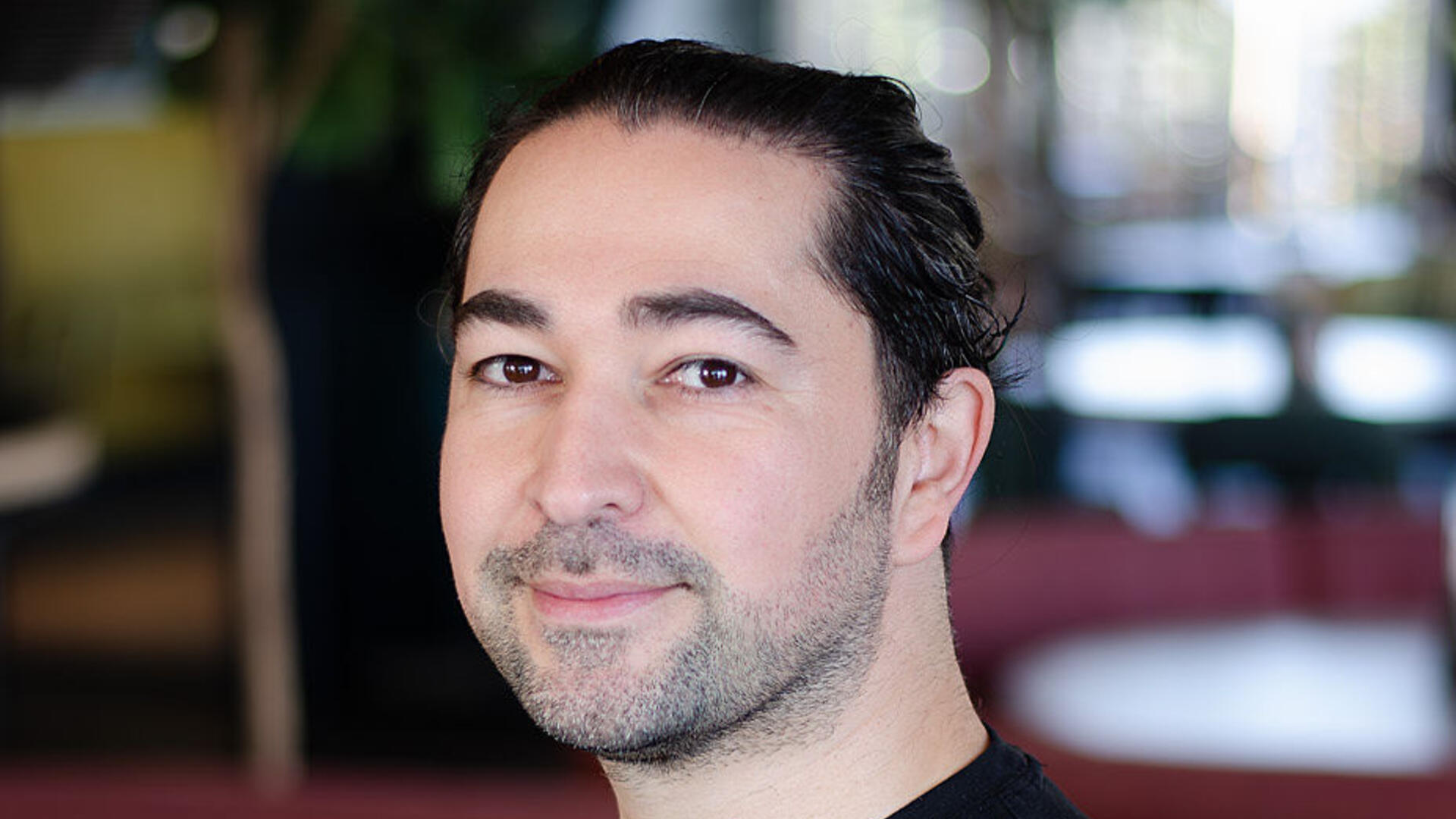 Ozgur Dayioglu