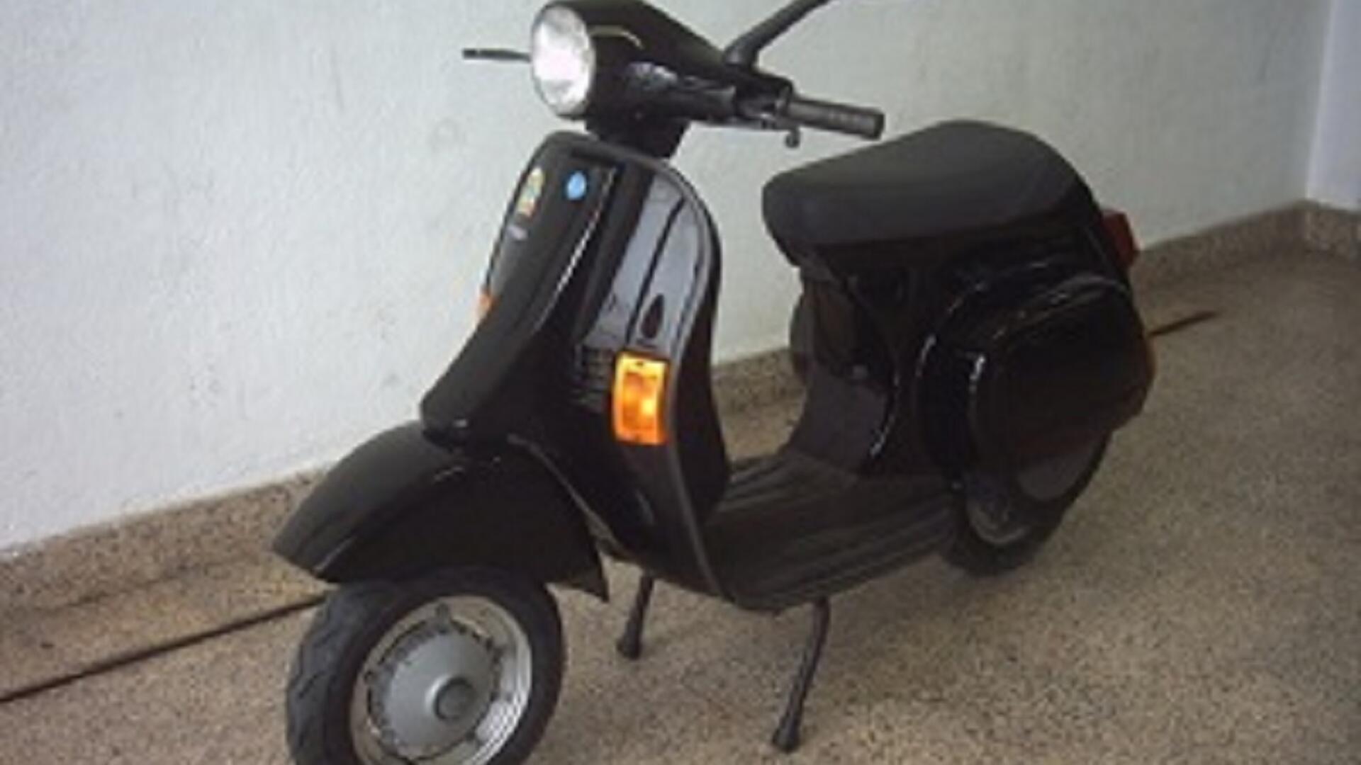 vespa-1450709.jpg